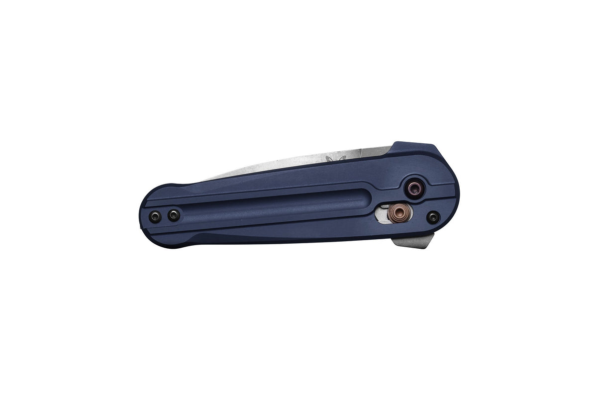 Benchmade 491 Lowden foldekniv med satin M390 spear point-blad og skæfte i Crater Blue anodiseret aluminium
