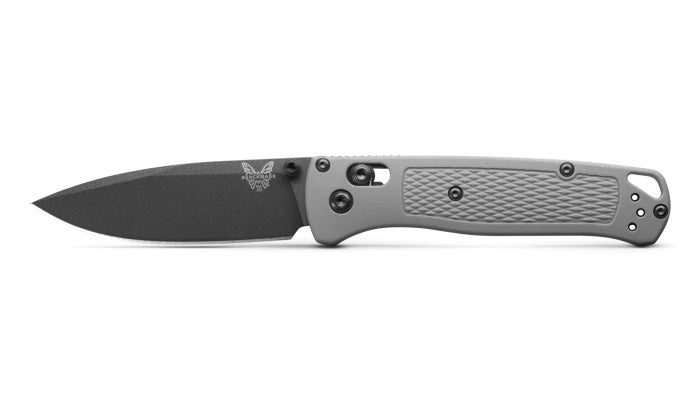 Benchmade 535BK-08 Bugout foldekniv med sort Cerakote CPM-S30V drop-point blad og skæfte i Storm Gray Grivory