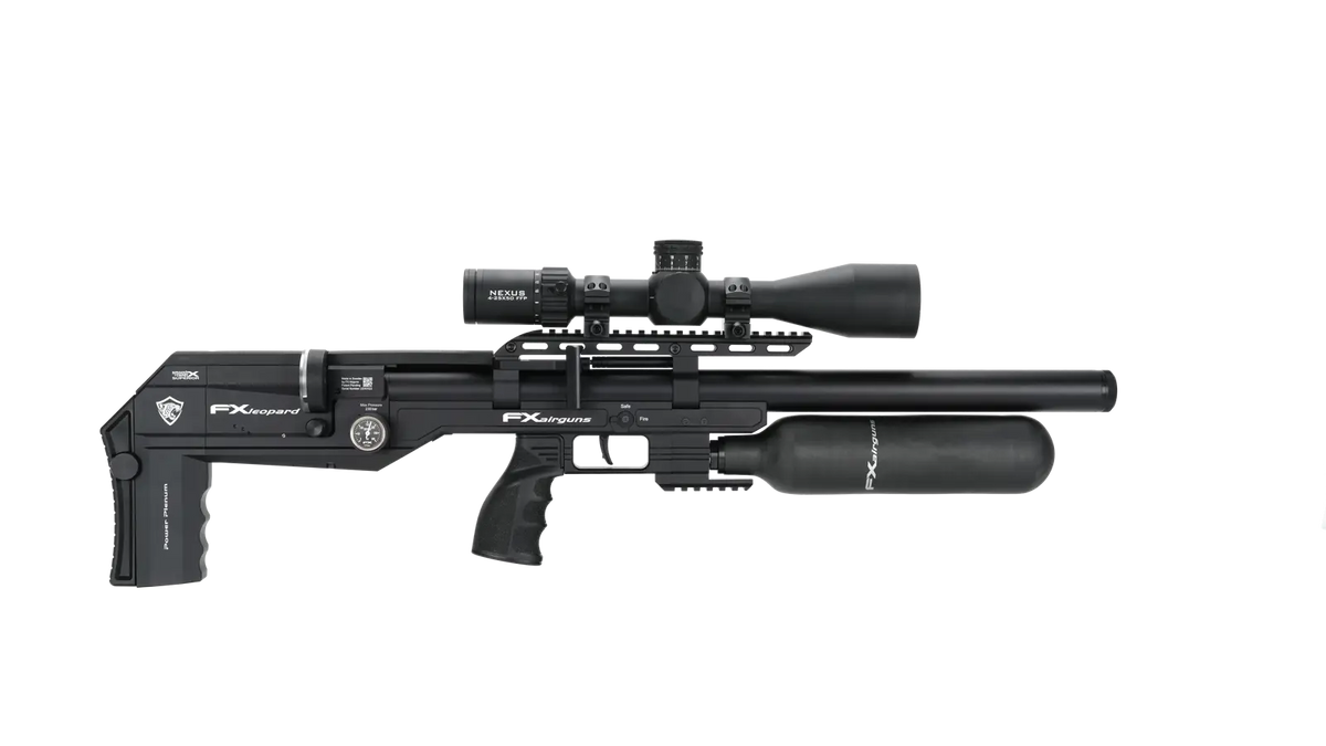 FX Leopard Standard Bottle PCP-luftgevær i 4,5 mm, bullpup med kulfiberflaske og 600 mm løb