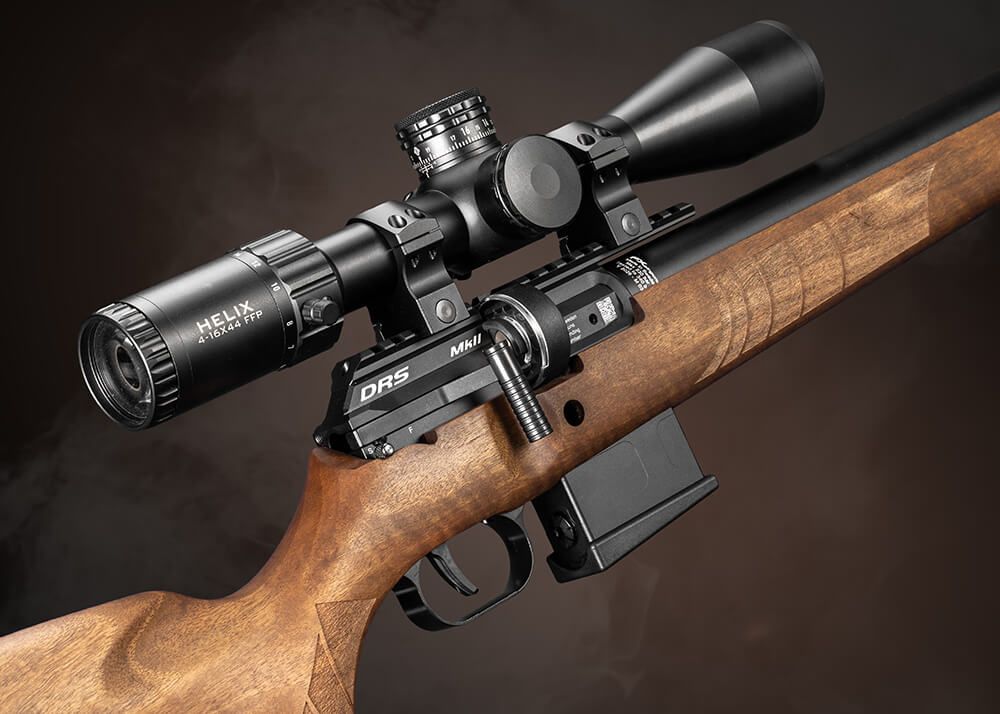 FX DRS MKII Classic Walnut Compact PCP-luftgevær i 4,5 mm med valnøddekolbe