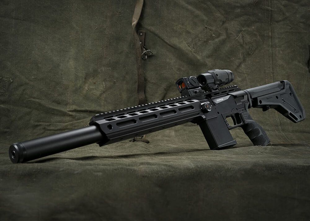FX DRS Tactical 600 PCP-luftgevær i 4,5 mm med UG-1 greb og skinner i fuld længde