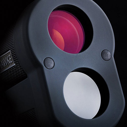 Hawke LRF Pro 400 afstandsmåler med objektiv og laser-åbning forfra